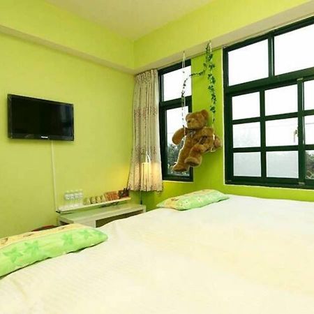 Wushih Surf Hostel Toucheng Buitenkant foto